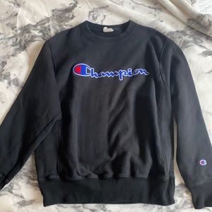 Champions crewneck